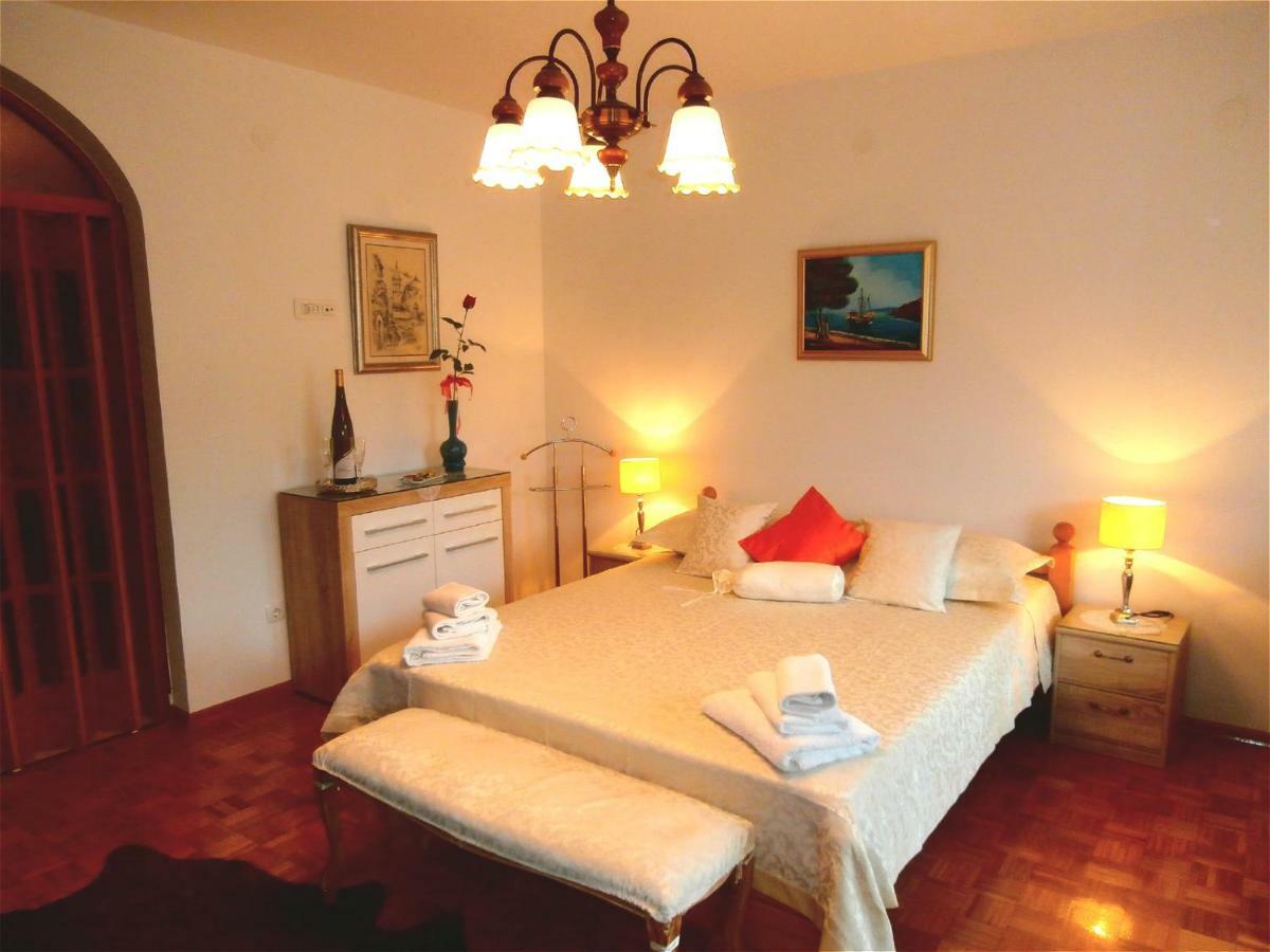 Apartments Cordis Spalato Esterno foto